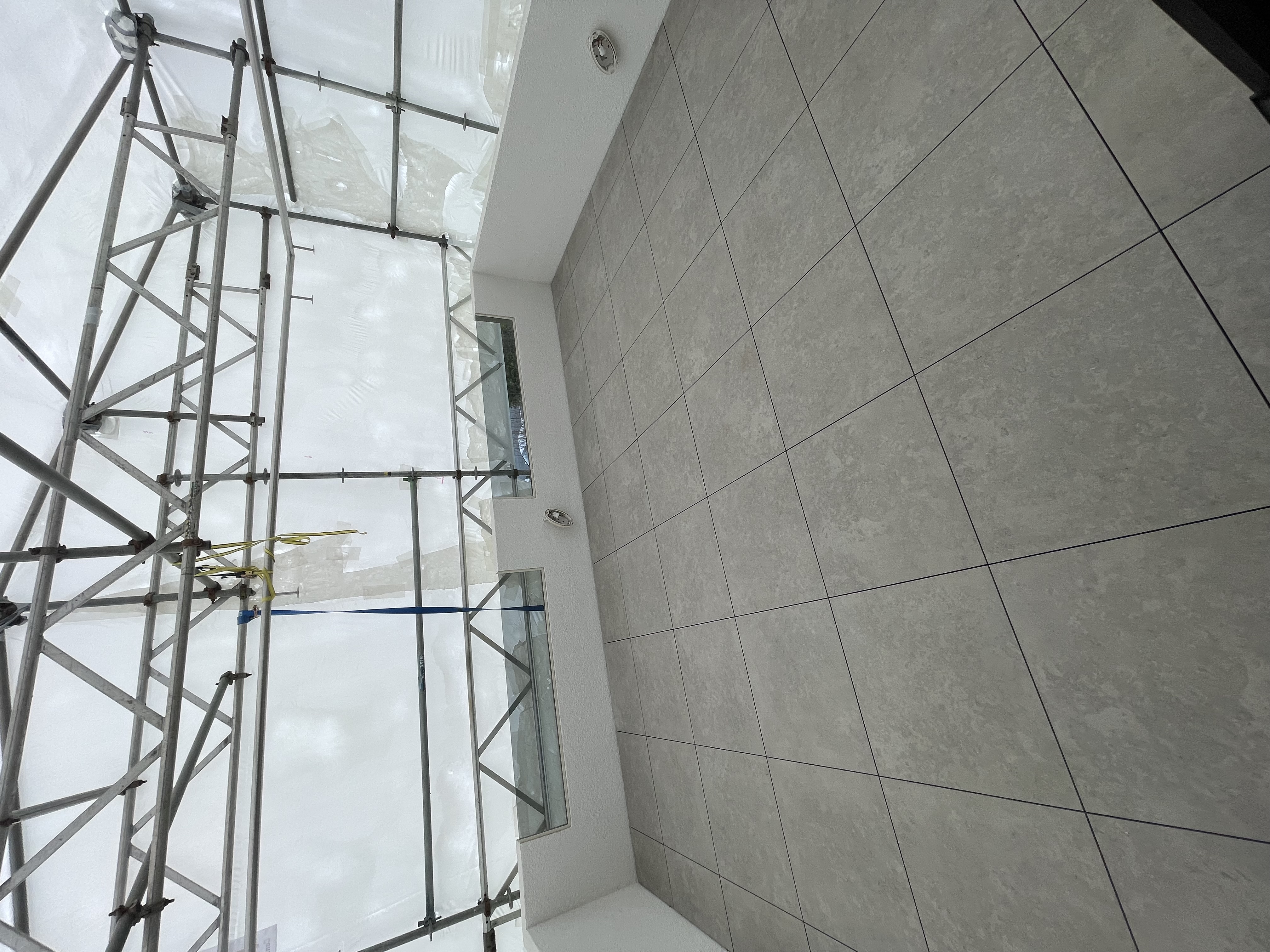 Tiling work by DeckJacks